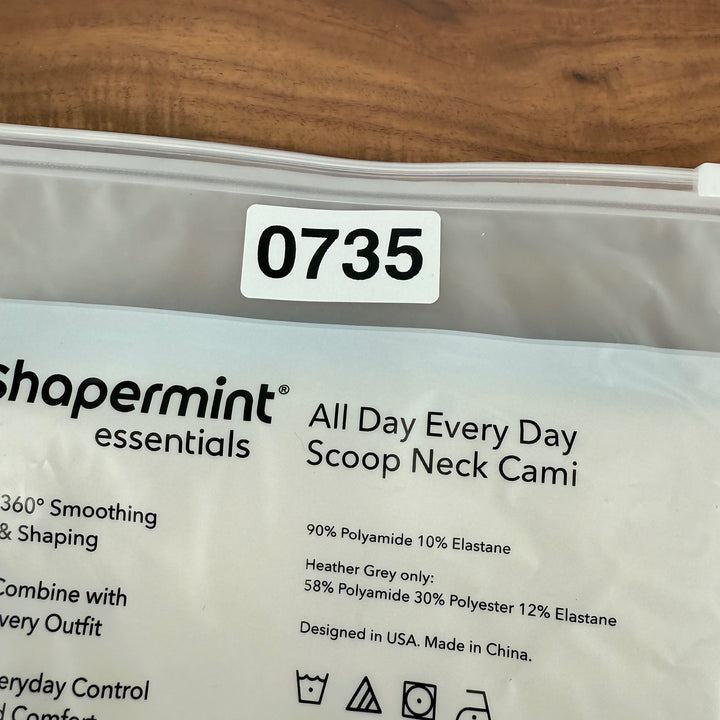 Shapermint Essentials All Day Every Day Scoop Neck Shaping Cami