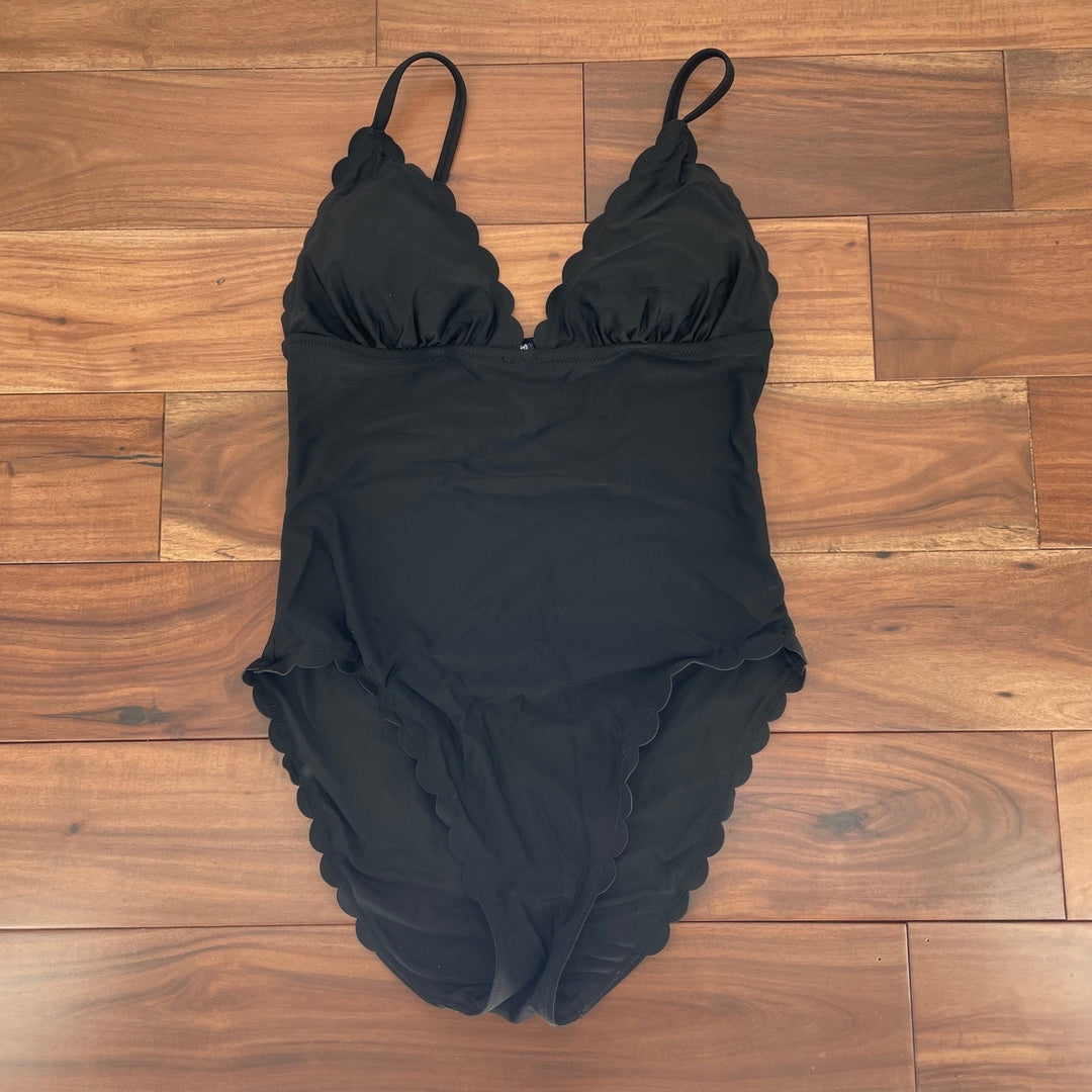 J Crew Scalloped One Piece Swimsuit Black Size Medium BF041