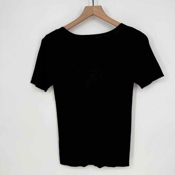 21 Main Black Ribbed Knit Top Medium Short Sleeve V-Neck Casual Basic