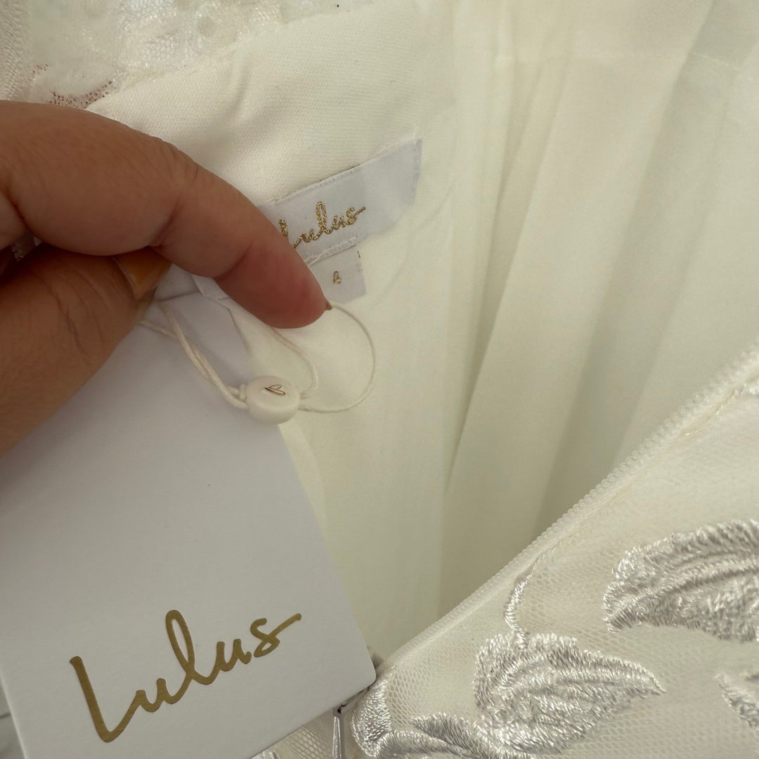 Lulus Precious Romance White Embroidered Off-The-Shoulder Maxi Dress Size 4