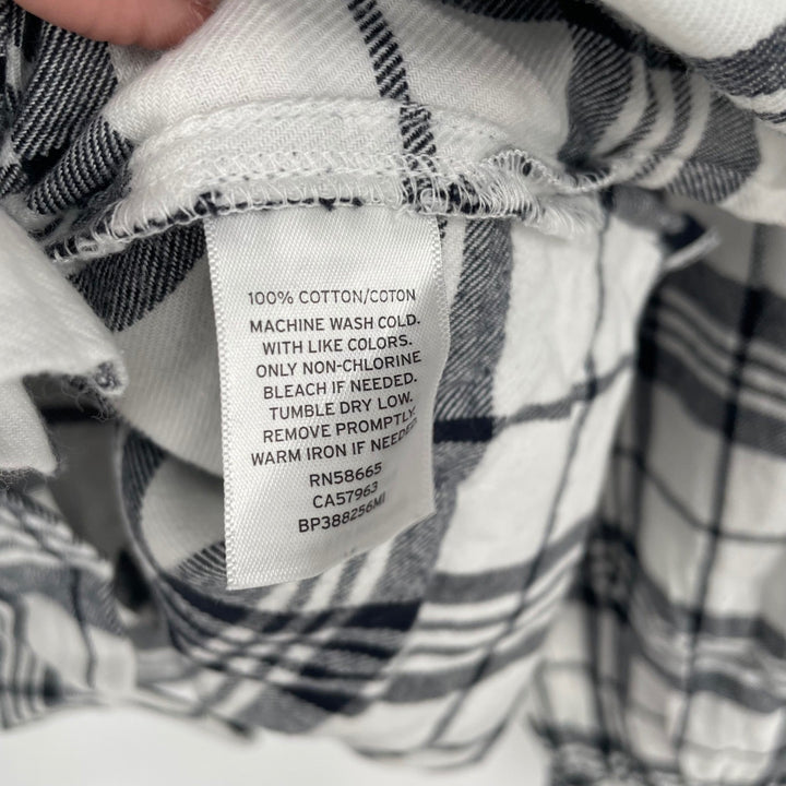 BP Plaid Button Down Shirt Black White Long Sleeve Cropped Casual Size M