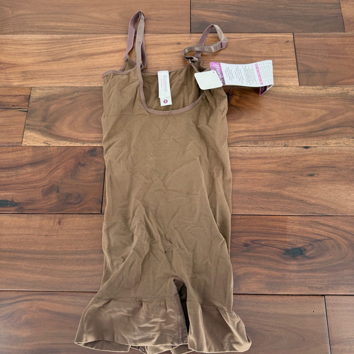 Curveez Second Skin Hip Hugger Bodysuit Size 2XL