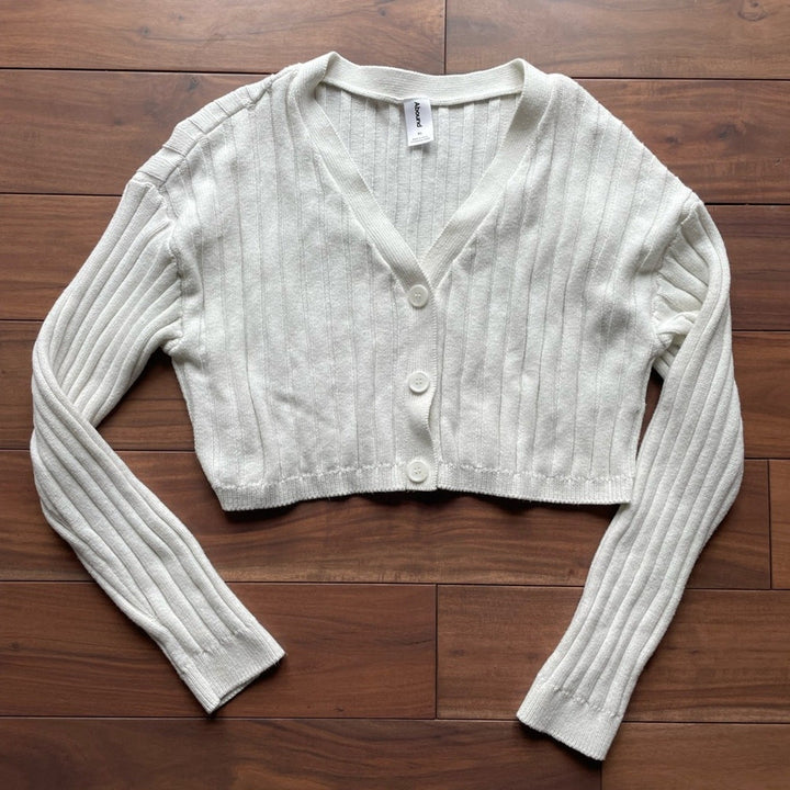 Abound Long Sleeve Ribbed V-Neck Cropped Knit Top Size XL