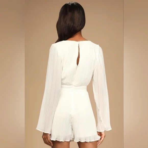 Lulus Pissed To Be Here White Plisse Ballon Sleeve Romper Size M