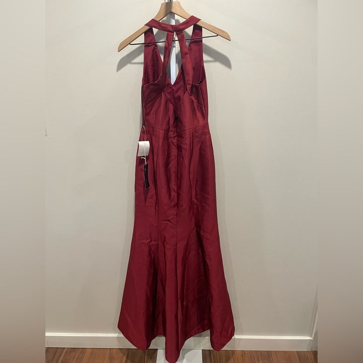 Alfred Sung V-Neck Halter Satin Trumpet Gown in Burgundy Size 2