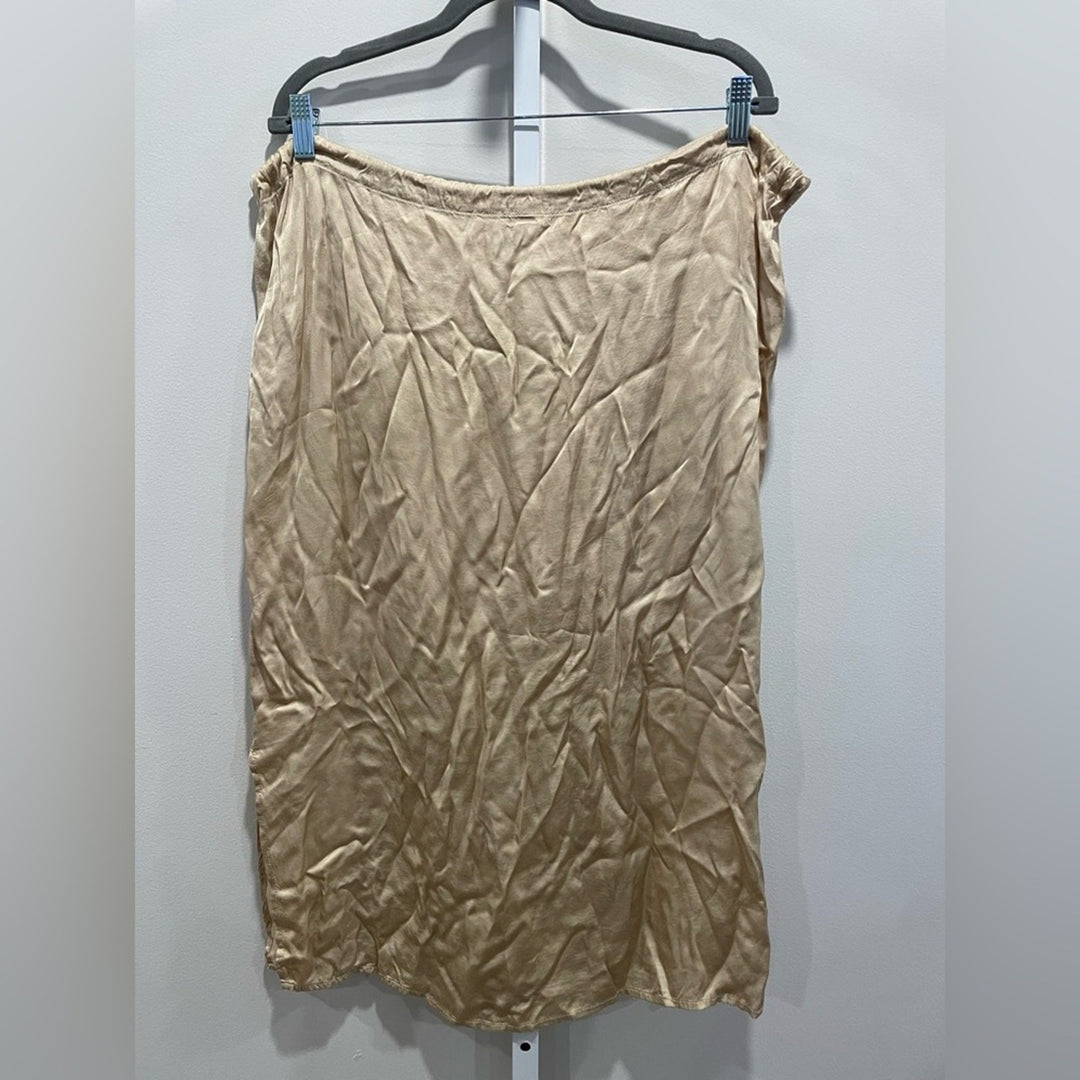 Donni Silky Cinch Skirt Size L/XL