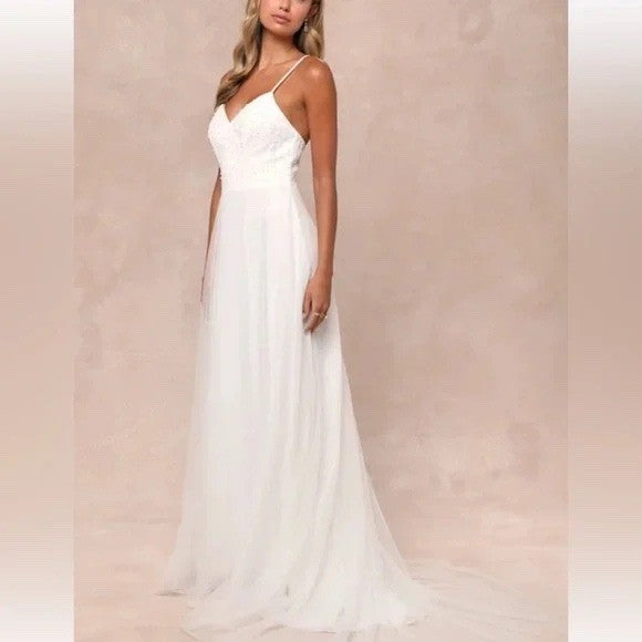 Lulus Love Perfection White Lace Tule Pearl Beaded Maxi Dress Size M