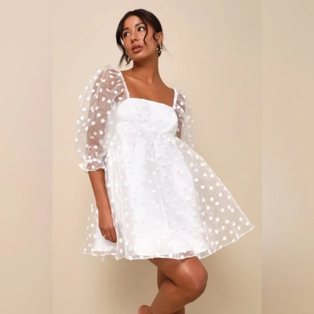 Lulus Effervescent Charm White Organza Floral Babydoll Mini Dress Size M