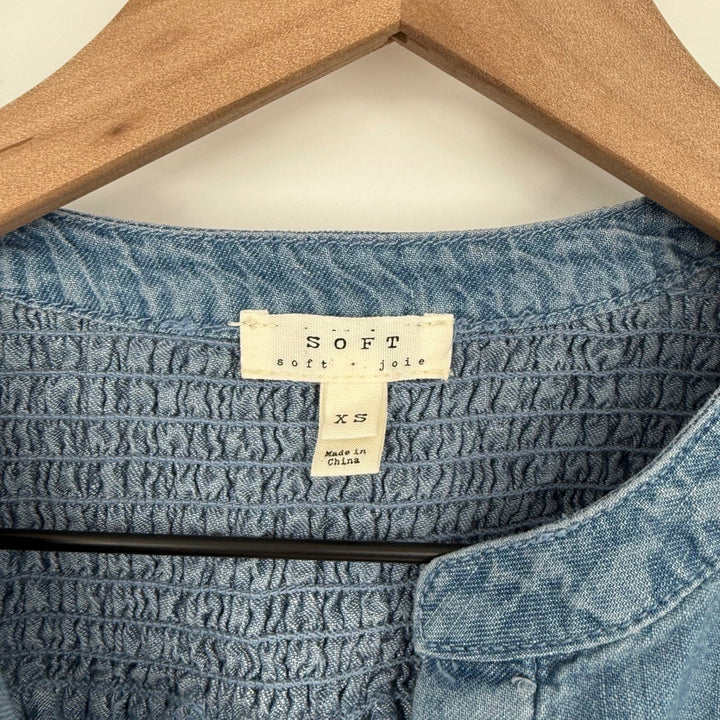 SOFT JOIE Chambray Denim Smocked Neck Sleeveless V-Neck Blouse Top XS
