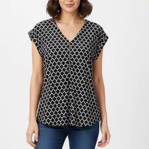Express Black White Quatrefoil Print V Neck Zip Front Cap Sleeve Top Plus Size L
