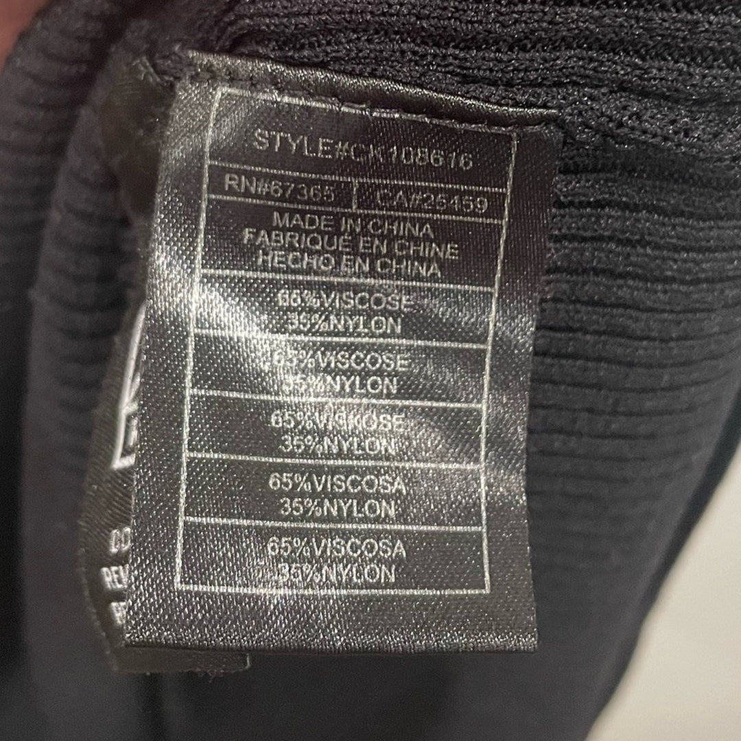 Cupcakes and Cashmere Leola Dress Size M