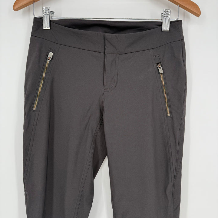 Athleta Black Ponte Slim Leg Commuter Pant Zippers Pockets Size 0