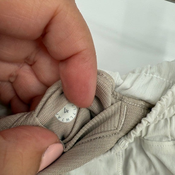 Lululemon Hotty Hot Shorts II Light Beige Women's Size 4 Running Athletic