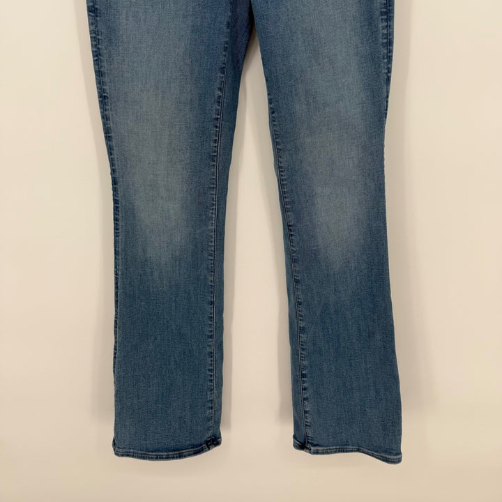 American Eagle Outfitters Bootcut Jeans Next Level Stretch Blue Denim Size 6