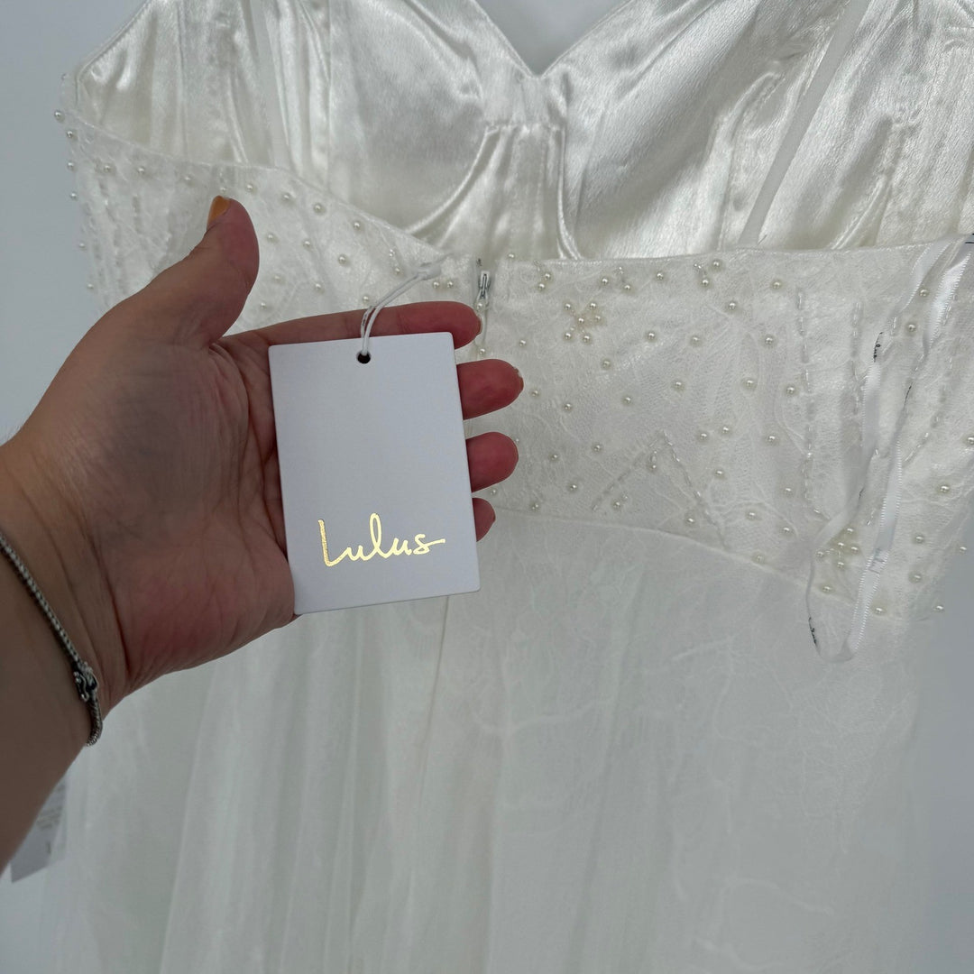 Lulus Love Perfection White Lace Tule Pearl Beaded Maxi Dress Size M