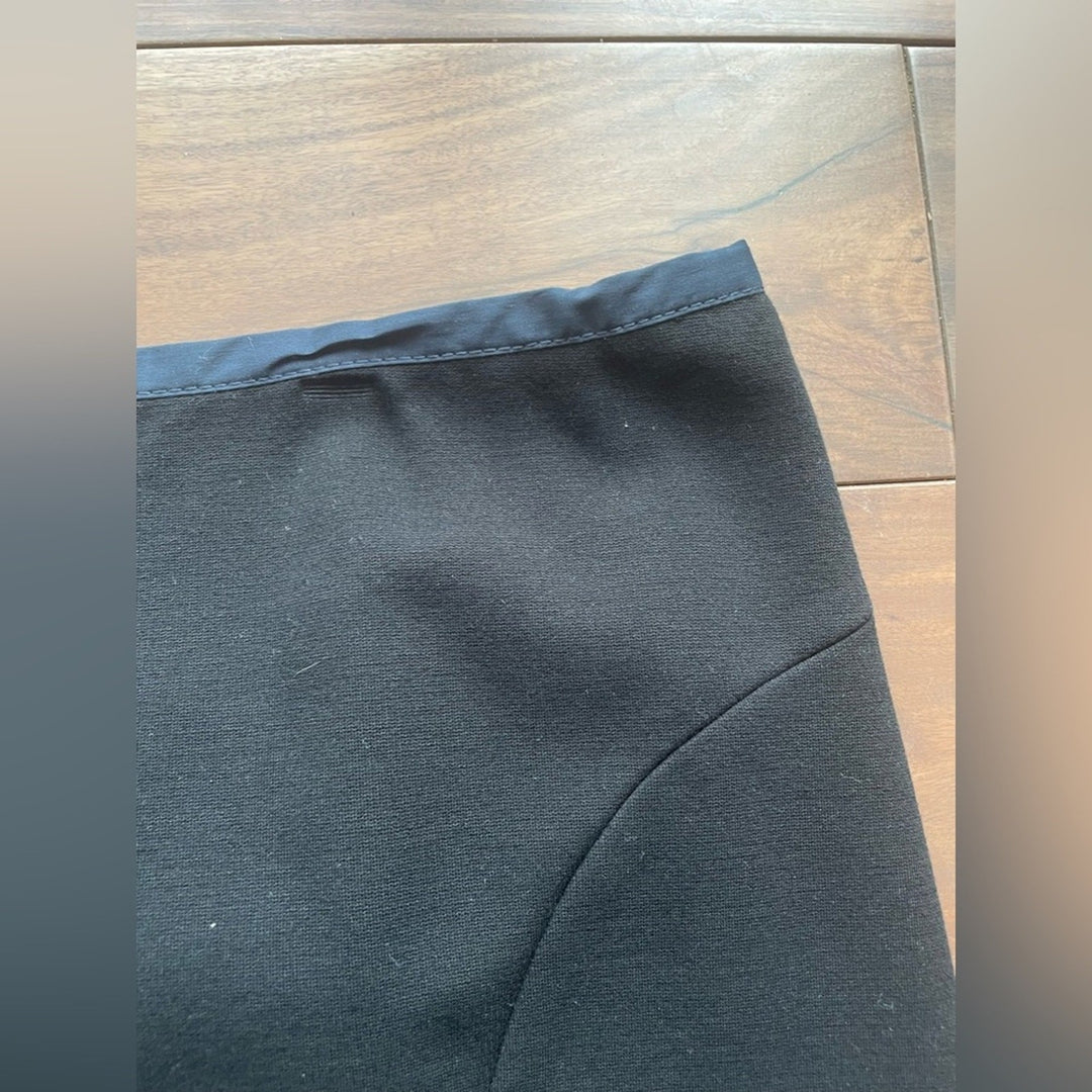 Theory Livia Navy Trim Mini Skirt Size 6