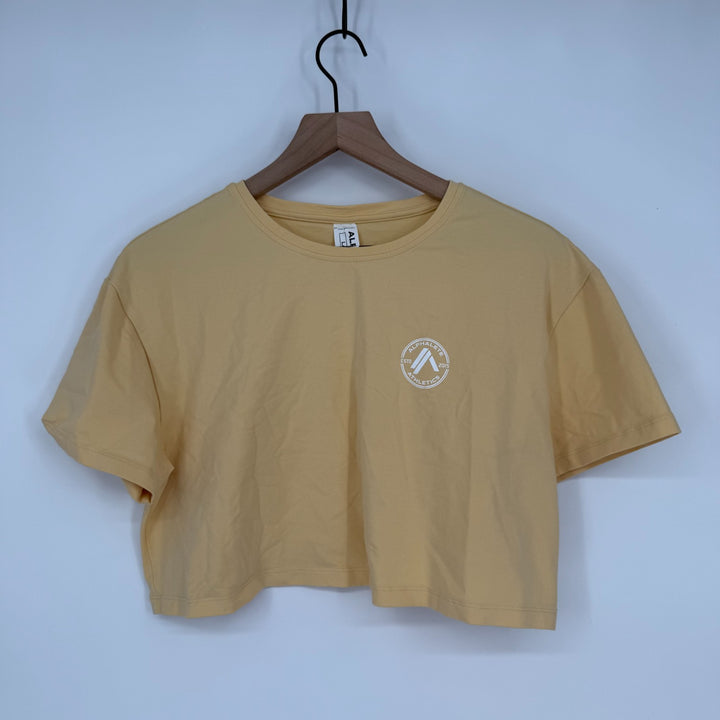Alphalete Cropped Tee Shirt Womens Large Beige Logo Cotton Stretch Everyday Wear