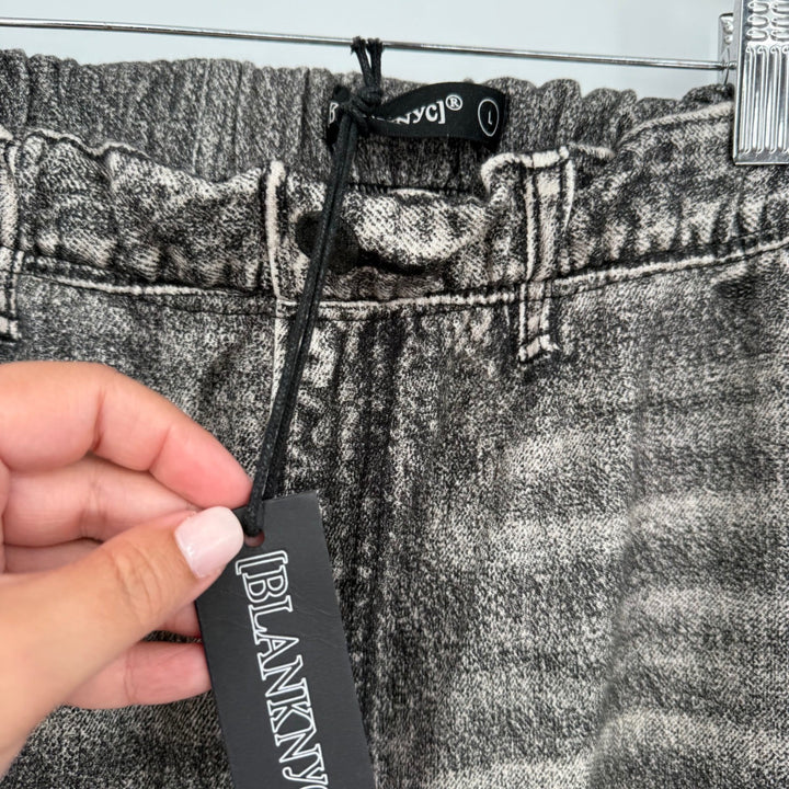Blank NYC Wide Leg Pants Womens Black Acid Wash Denim High Rise Jeans Size L