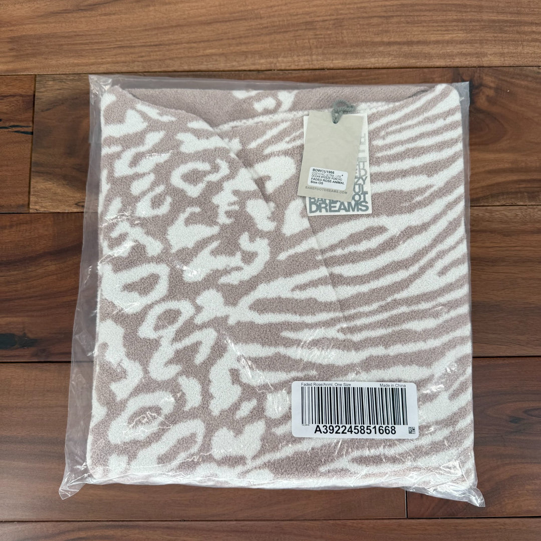 Barefoot Dreams CozyChic Ultra Lite Ocean Breeze Poncho Womens OS Rose Animal