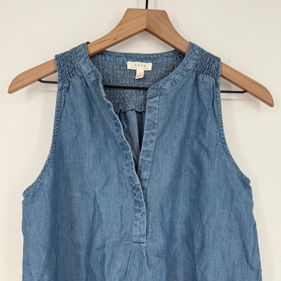 SOFT JOIE Chambray Denim Smocked Neck Sleeveless V-Neck Blouse Top XS