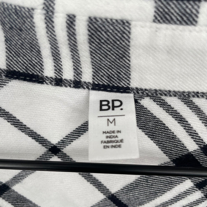 BP Plaid Button Down Shirt Black White Long Sleeve Cropped Casual Size M