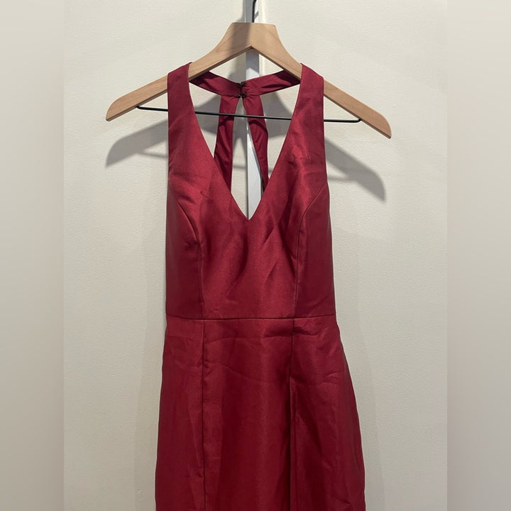 Alfred Sung V-Neck Halter Satin Trumpet Gown in Burgundy Size 2