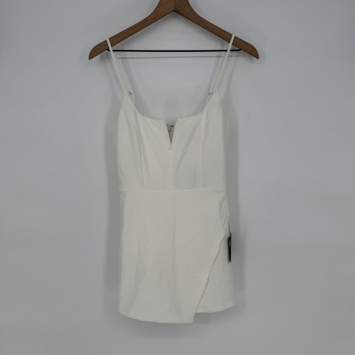 Lulus Cheers To Chic White Notched Sleeveless Skort Romper Size S