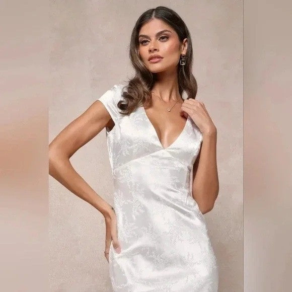 Lulus Loveliest Dream White Satin Jacquard Backless Mermaid Maxi Dress Size L