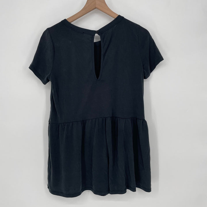 lavender field black peplum tee Romper keyhole back size m