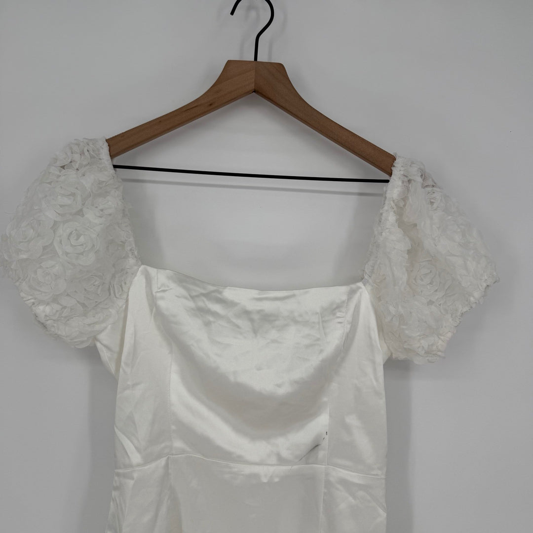 Lulus Precious Enchantment White Satin Floral Puff Sleeve Mini Dress Size S
