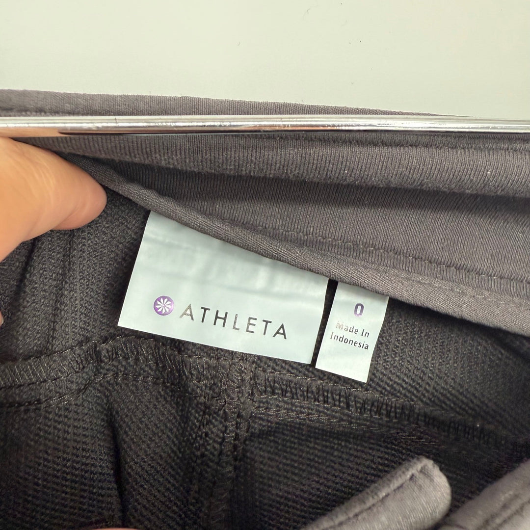 Athleta Black Ponte Slim Leg Commuter Pant Zippers Pockets Size 0