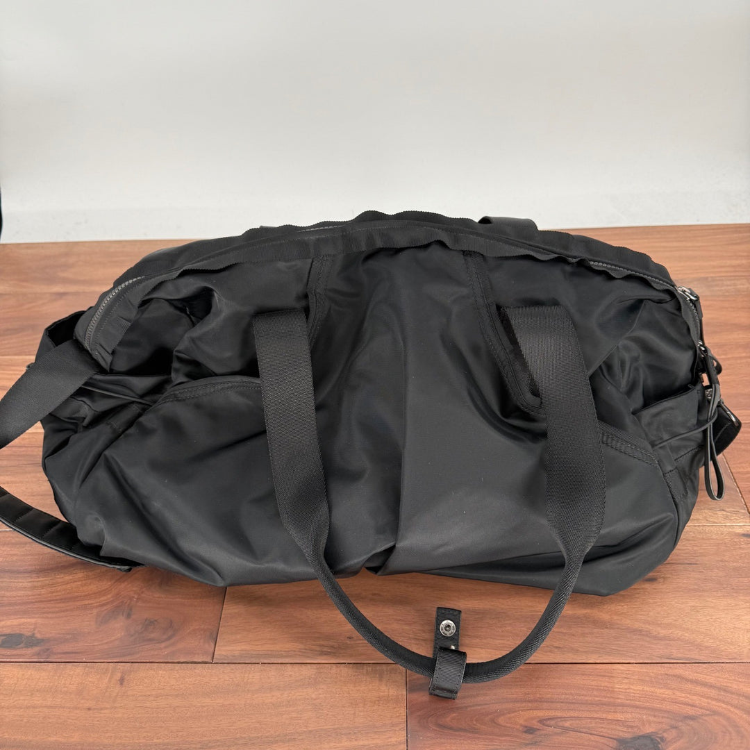 Lululemon Black Nylon Duffel Bag Gym Travel Weekender Sport Carryall
