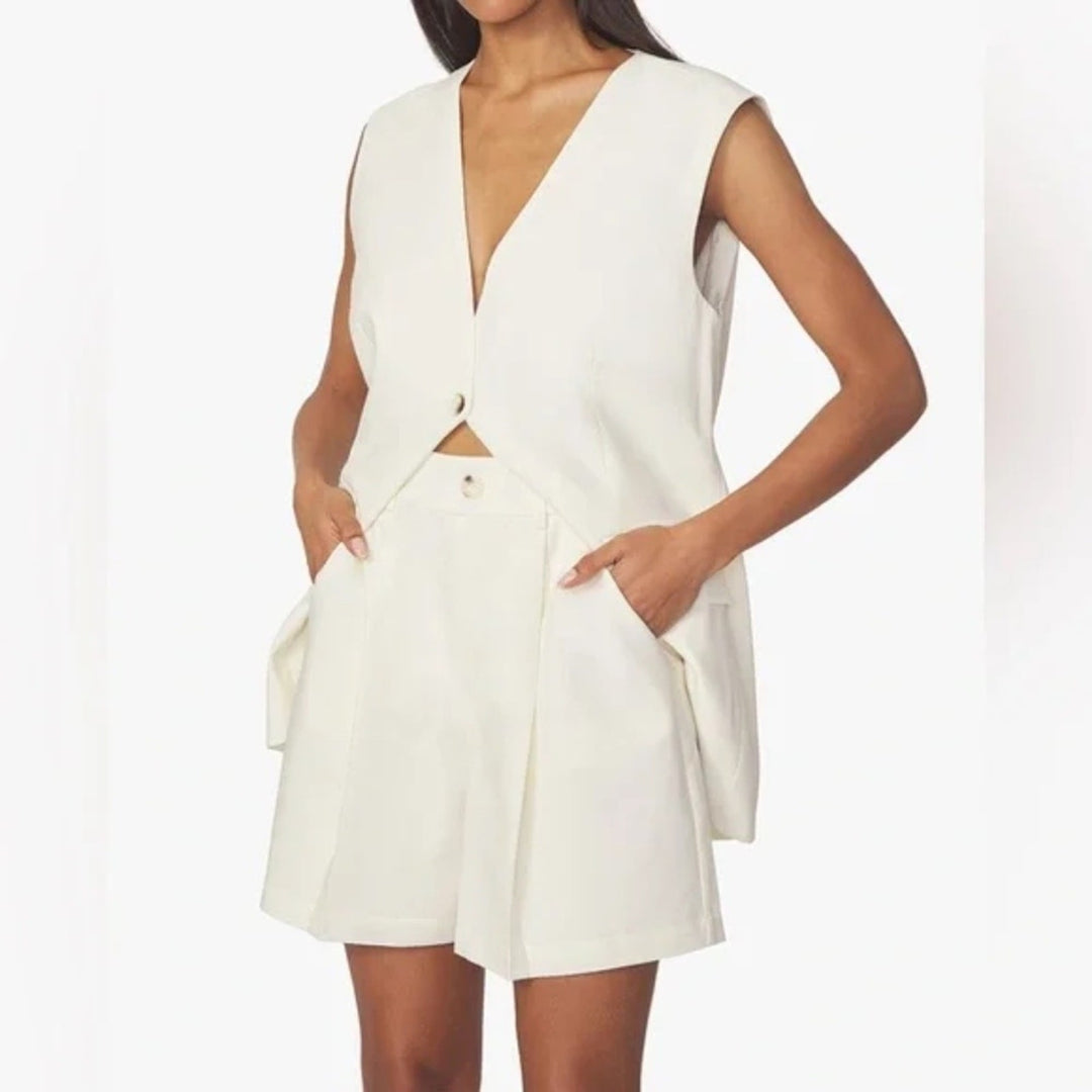 WeWoreWhat Trouser Shorts Size 6