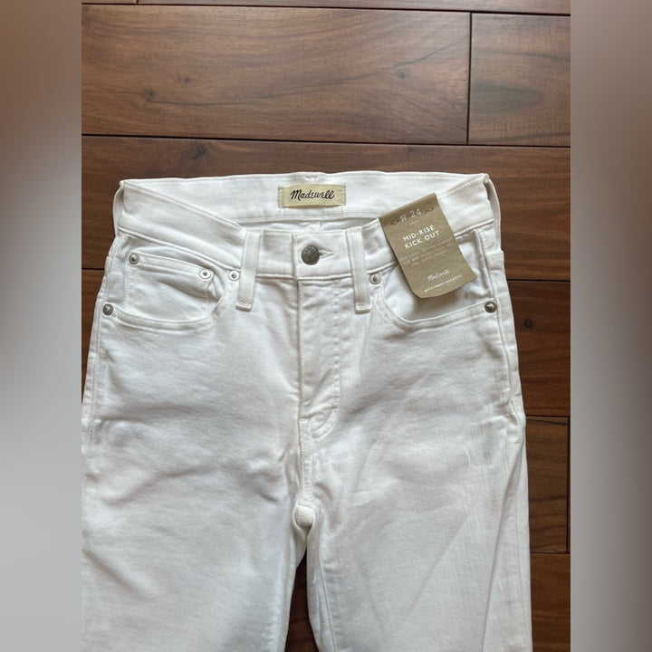 Madewell Mid-Rise Kick Out Jeans Size 24