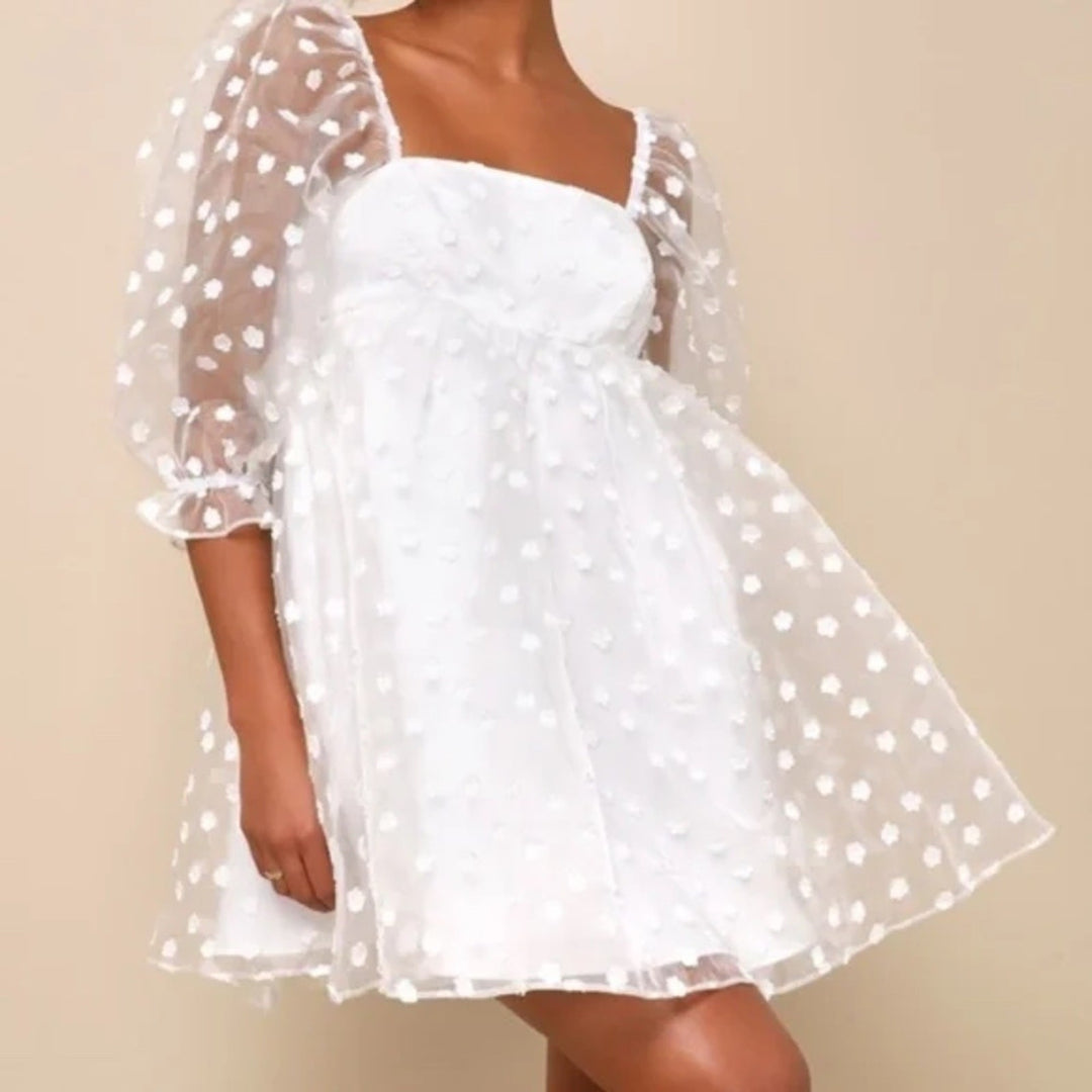 Lulus Effervescent Charm White Organza Floral Babydoll Mini Dress Size M