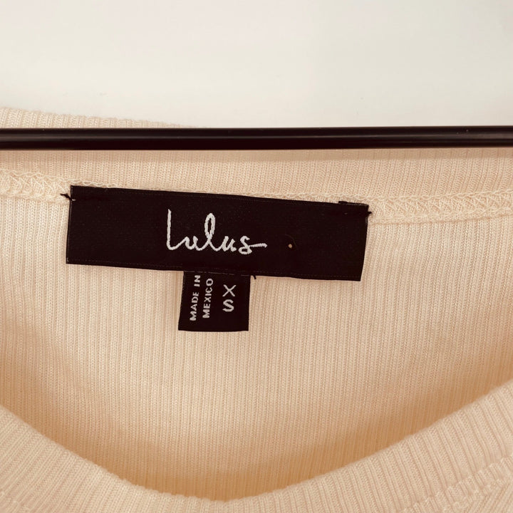 Lulus Cream Ribbed V Neck Dolman Sleeve T Shirt Top XS