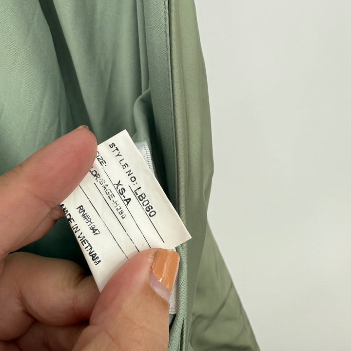 Lovely Noor Cowl Halter Open-Back Satin Maxi Dres In Sage Size XS