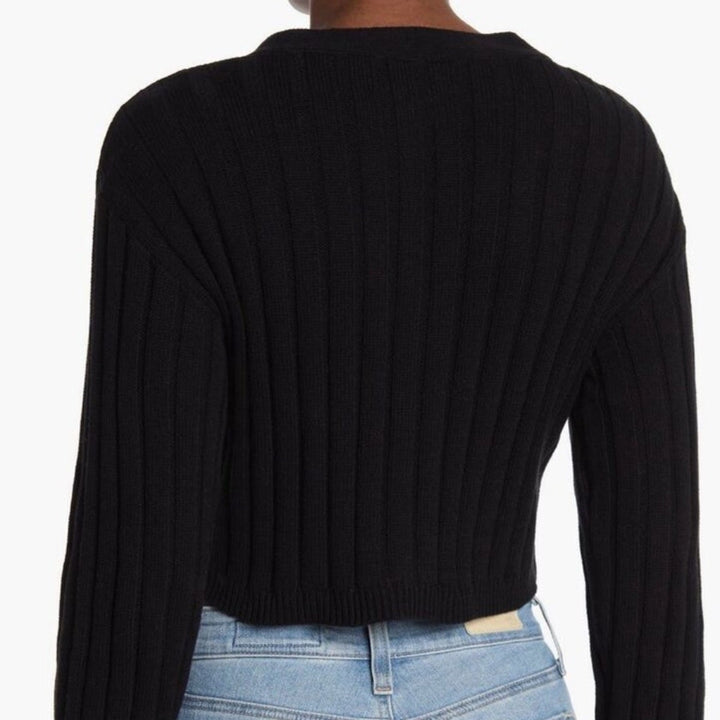 Abound Long Sleeve Ribbed V-Neck Cropped Knit Top Size XL
