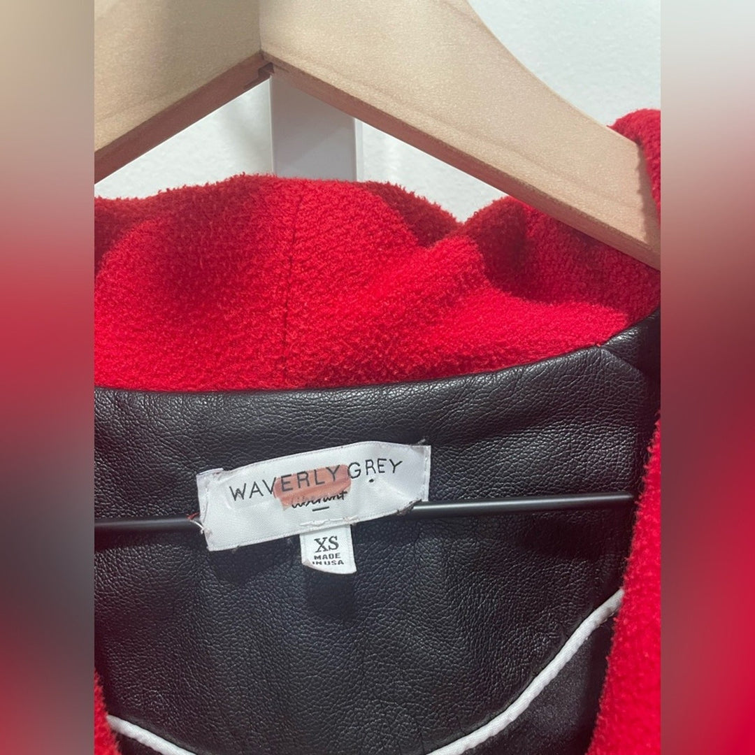 Waverly Grey Red Gabby Jacket Size XS