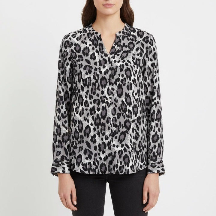 Joie Hanelle Leopard Print Silk Button Down Shirt Blouse Top XS