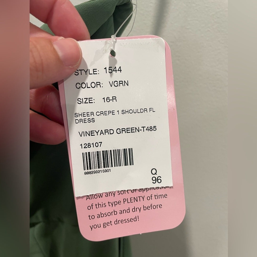 After Six Skinny One-Shoulder Trumpet Gown With Front Slit Size 16