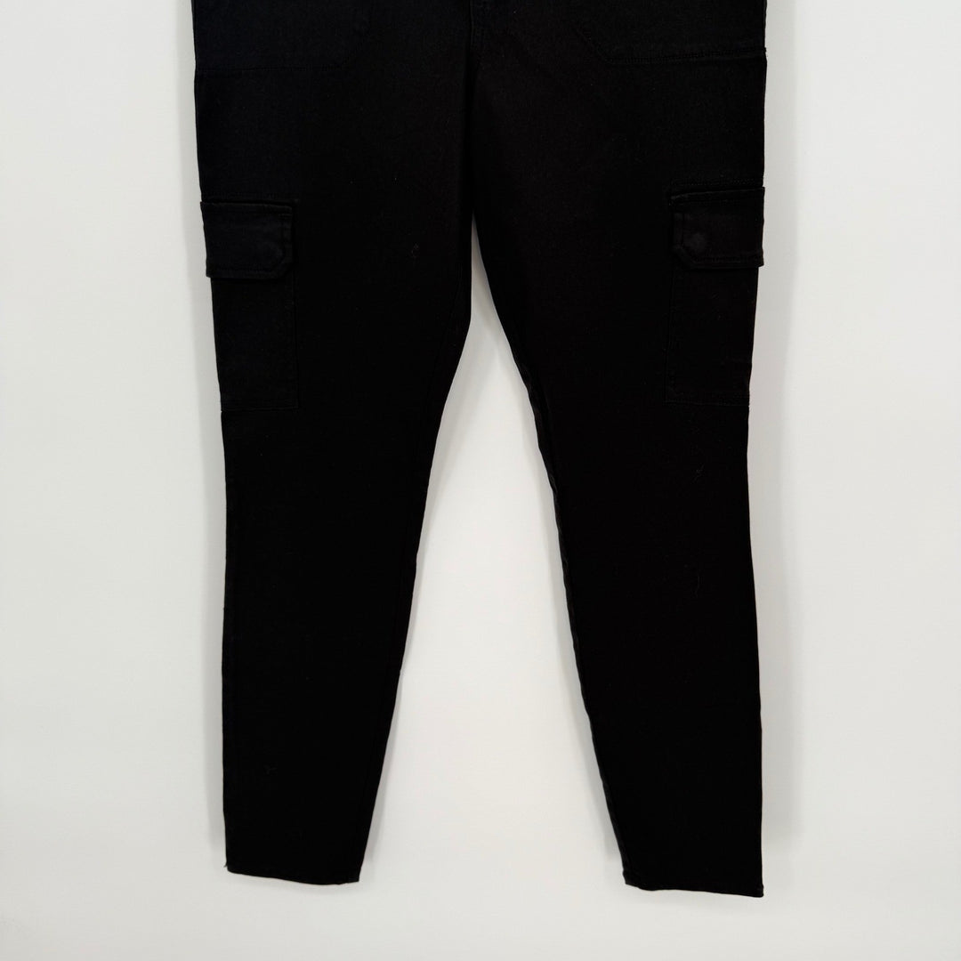 Level 99 Black Skinny Cargo Pants Zip Pockets Womens Size 29