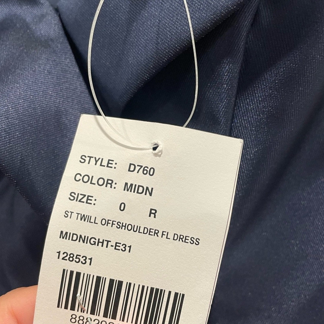 Alfred Sung Off-The-Shoulder Cuff Trumpet Gown With Front Slit Size 0