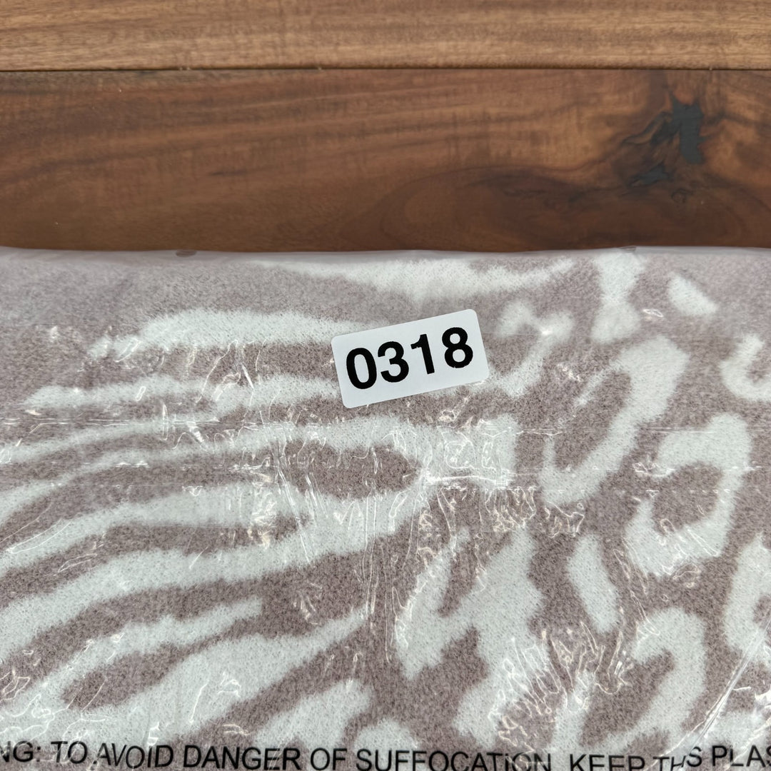 Barefoot Dreams CozyChic Lite Ocean Breeze Poncho Womens OS Rose Animal