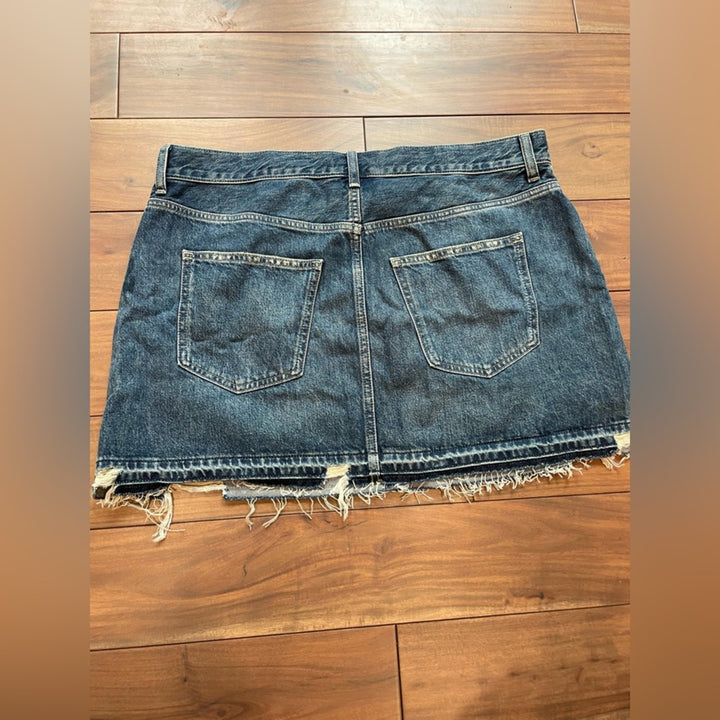 Madewell Postage-Stamp Denim Mini Skirt Croswell Wash Size 32