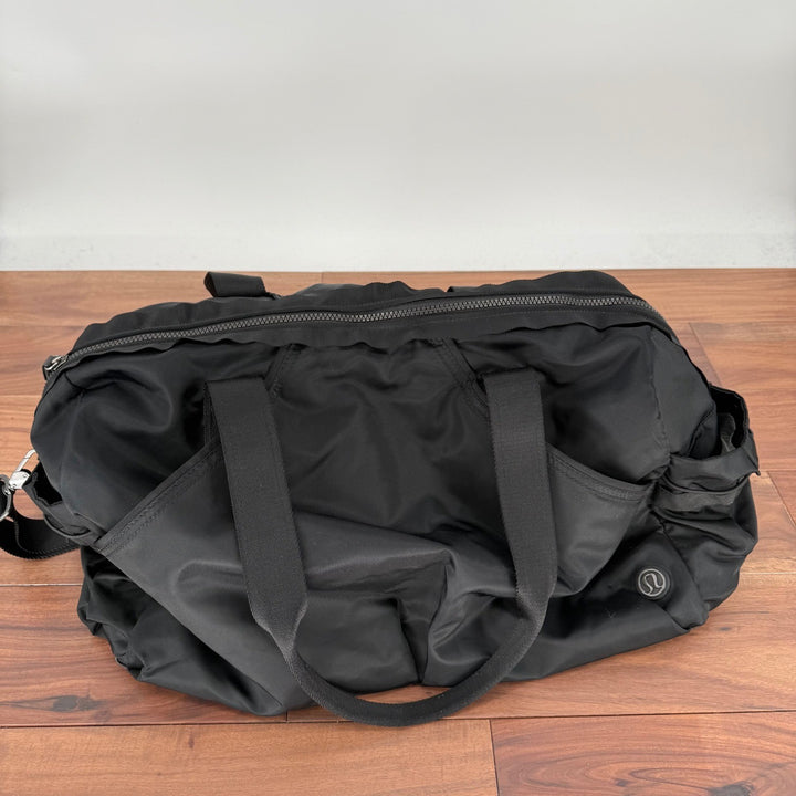 Lululemon Black Nylon Duffel Bag Gym Travel Weekender Sport Carryall