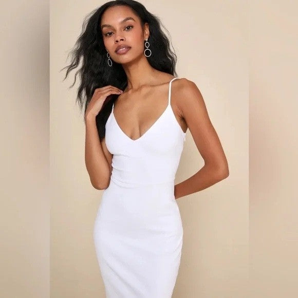 Lulus Stun Like Me White Bodycon Trumpet Hem Midi Dress Size M