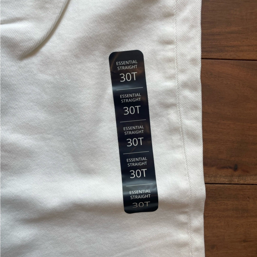 J.Crew Tall Essential Straight White Jean in All-Day Stretch Size 30T