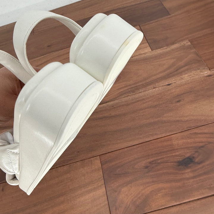 Anne Klein Akartise White Memory Foam Slingback Sandals Women's 8.5M