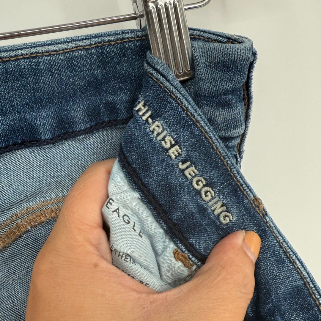 American Eagle Hi Rise Jegging Jeans Regular Blue Stretch Distressed Size 10